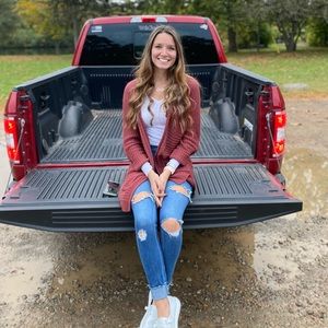 Meet your Posher, Carrie